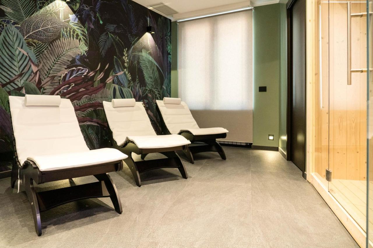 Teseo Rooms & Relax Genua Exteriör bild